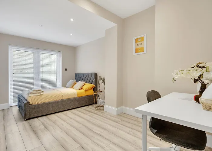 Hammersmith Flat 2 Bedrooms Lgf